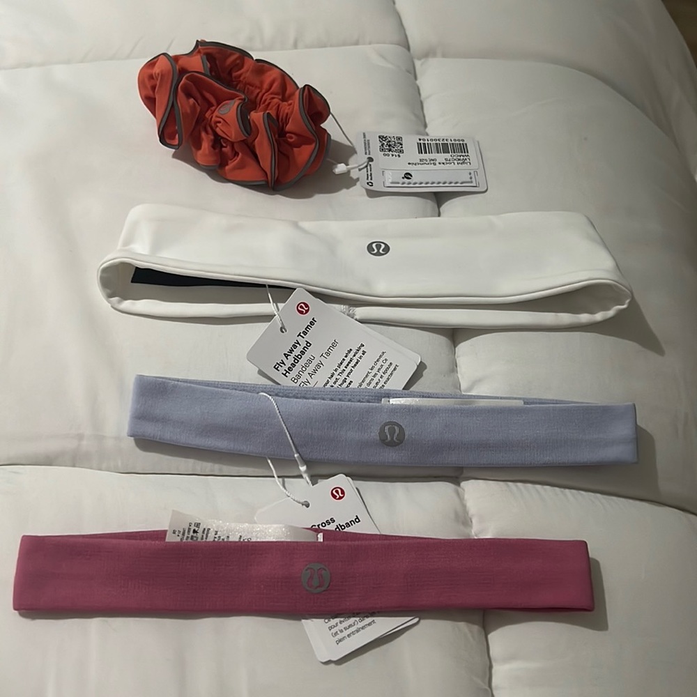Lululemon headband & scrunchie bundle